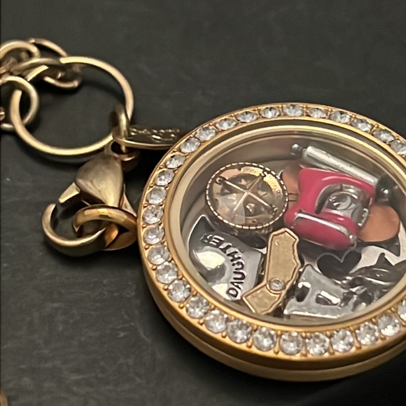 Origami Owl Charm Pendant with Charms - Picture 2 of 5